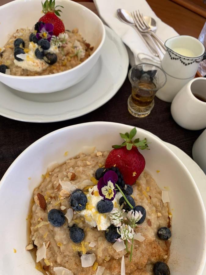 Browns Boutique Bed And Breakfast Уангануй Екстериор снимка