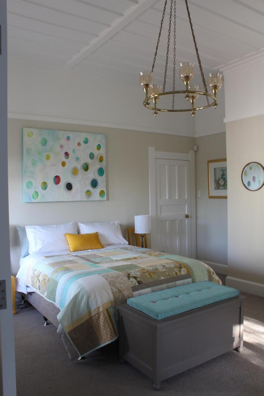 Browns Boutique Bed And Breakfast Уангануй Екстериор снимка